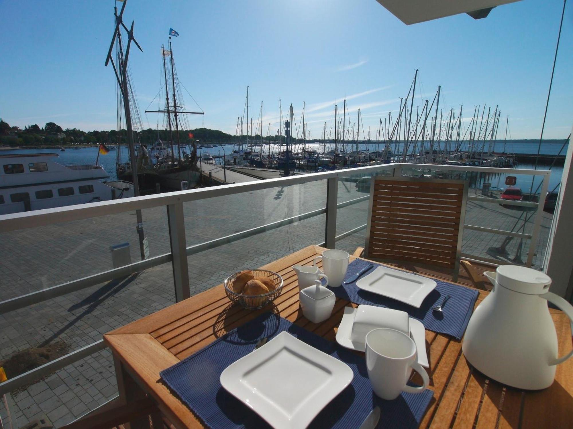 Apartment 10 - "Borbyblick" - Blickrichtung Hafen Und Offene See Eckernförde Exteriör bild