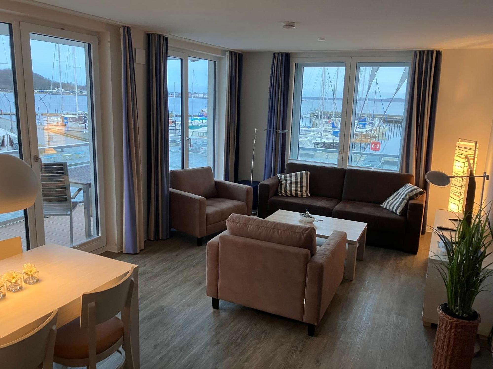 Apartment 10 - "Borbyblick" - Blickrichtung Hafen Und Offene See Eckernförde Exteriör bild
