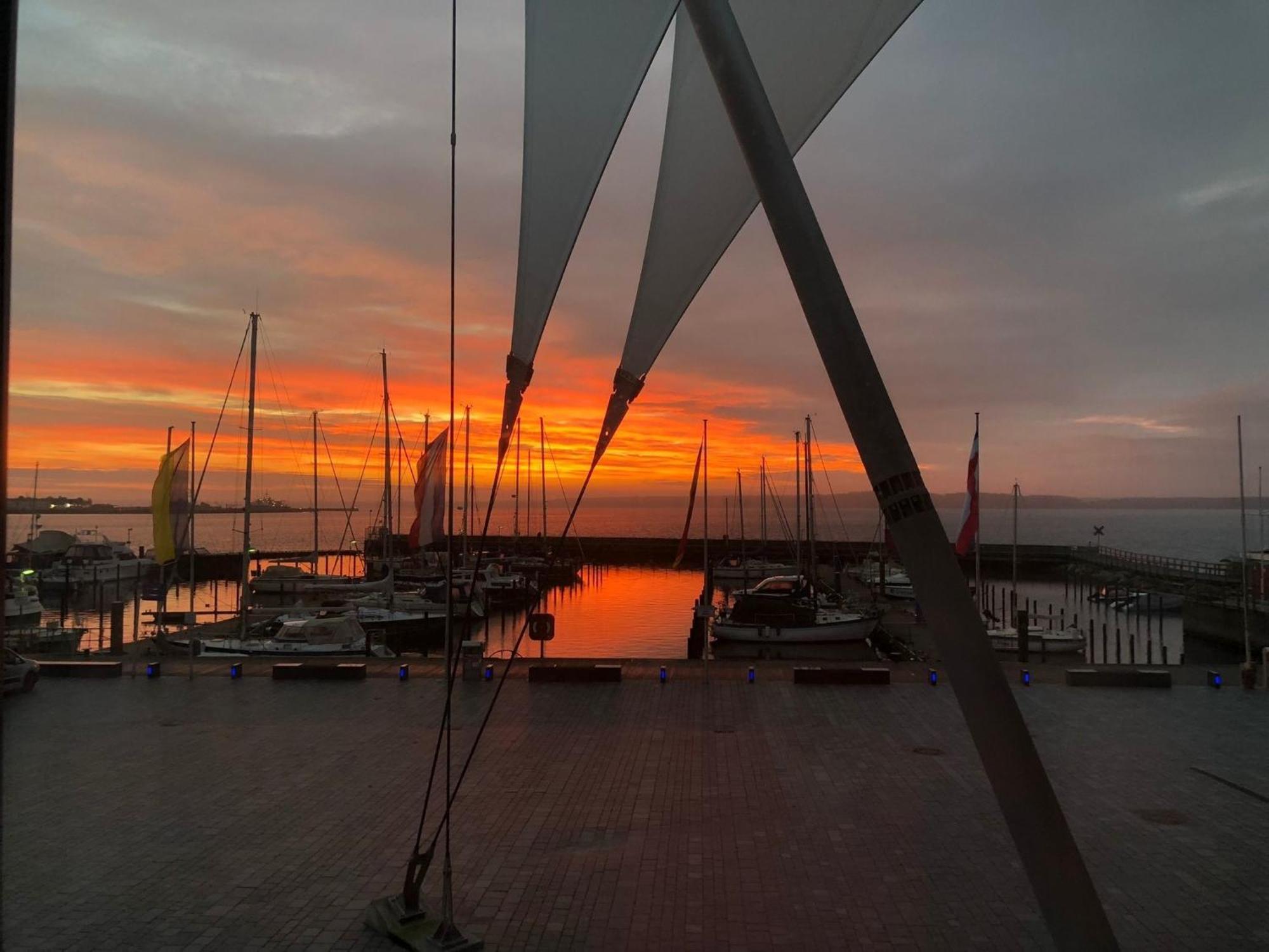 Apartment 10 - "Borbyblick" - Blickrichtung Hafen Und Offene See Eckernförde Exteriör bild